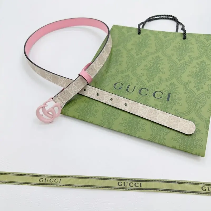 gucci aaa quality Ceintures pour femme s_10b562b